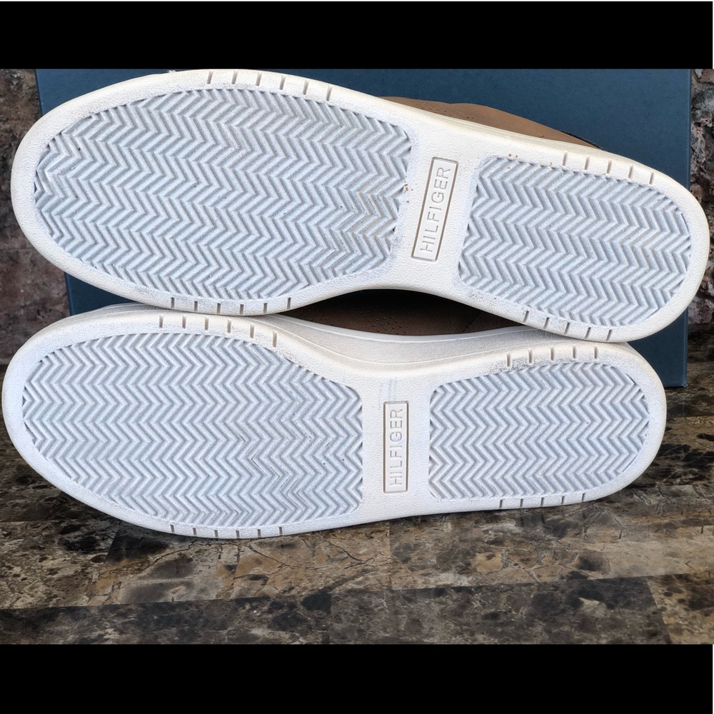 Tommy Hilfiger Men's Lutwin Sneakers - Picture 10 of 16